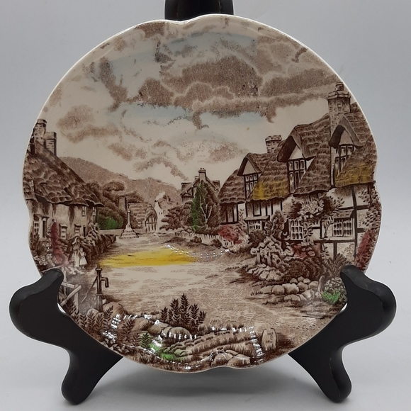 Vintage Johnson Bros Olde English Countryside 4 Saucer Plates 5.5" England - Picture 2 of 6